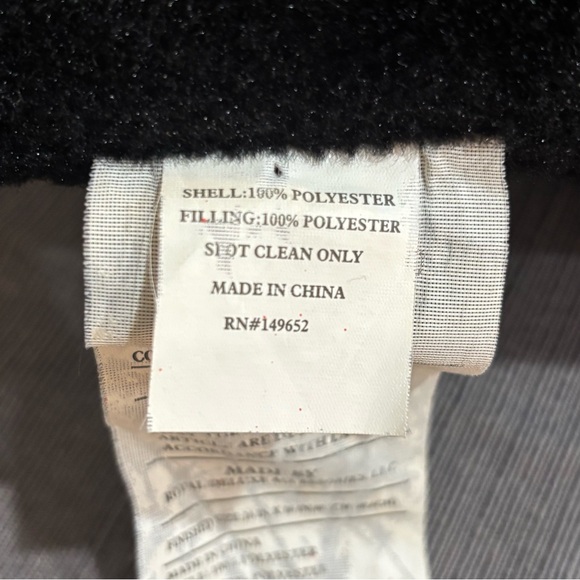 Black Hope & Love Sequin Pillow - Picture 4 of 5